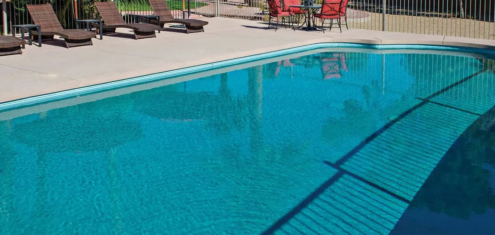 Pool finished in PebbleBrilliance Oasis (PTI photography)