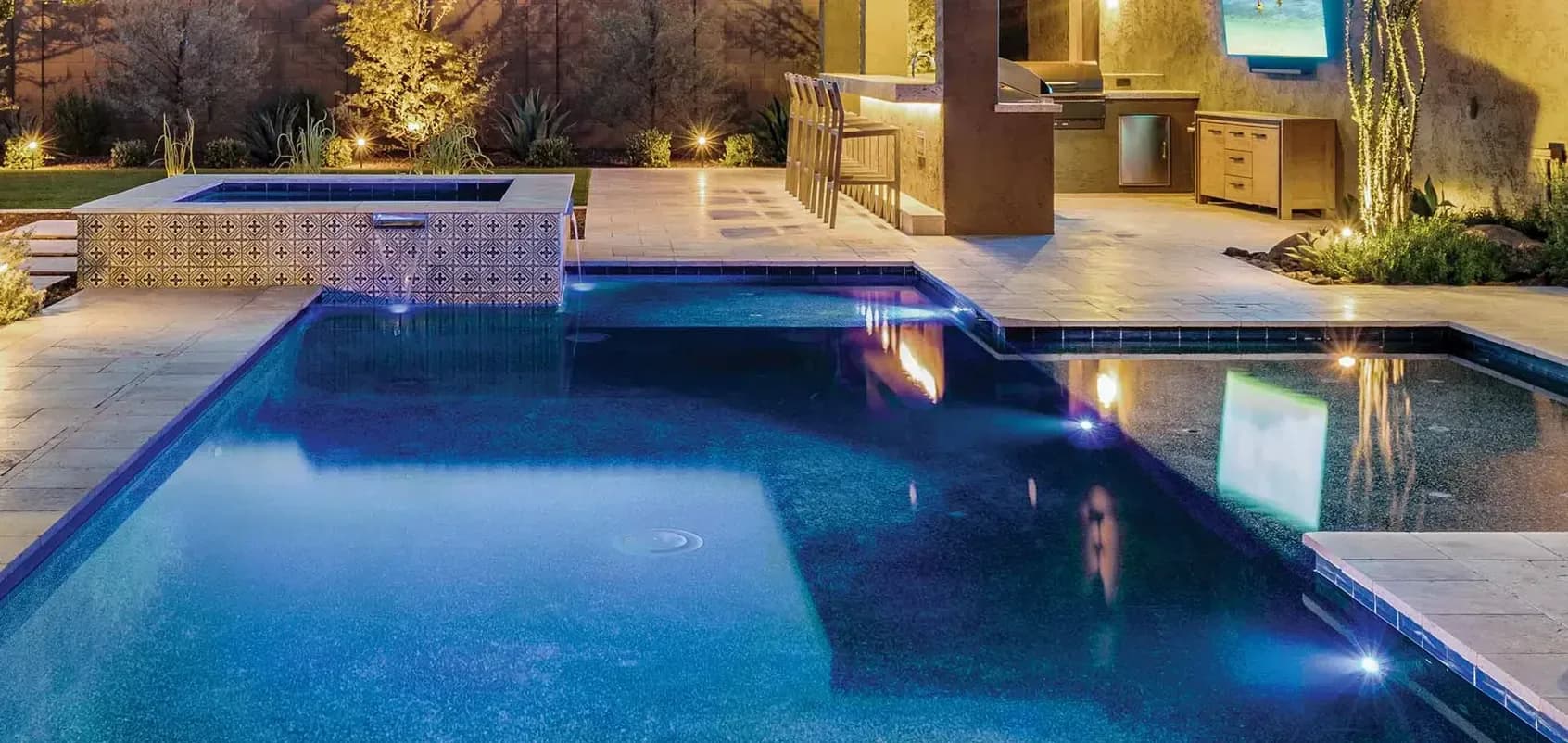 Pool finished in PebbleBrilliance Tropicana (PTI photography)
