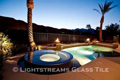 Lightstreams glass tile, Bronze — photo 2
