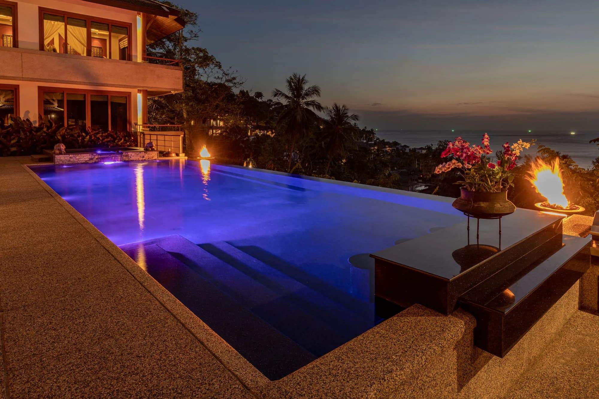 Thai pavilion villa infinity pool, Phuket — photo 10