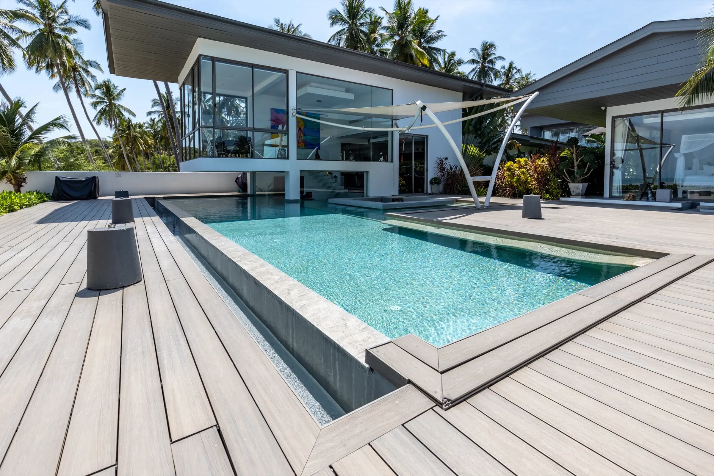 Samui beachfront villa